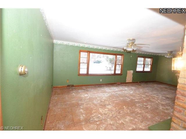 6022 West Ave, Ashtabula, OH 44004 photo 3