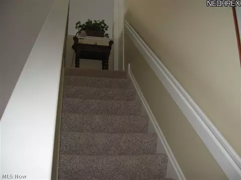 457 Shadowbrook Cir, Aurora, OH 44202 photo 4