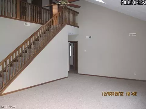 2118 Pine Ridge Dr, Wickliffe, OH 44092 photo 24