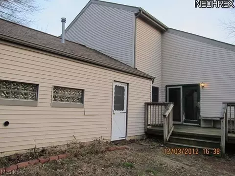 2118 Pine Ridge Dr, Wickliffe, OH 44092 photo 21