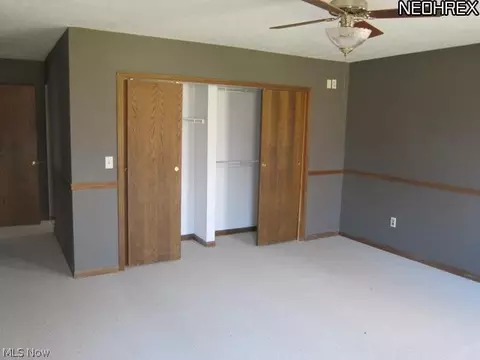 2118 Pine Ridge Dr, Wickliffe, OH 44092 photo 14