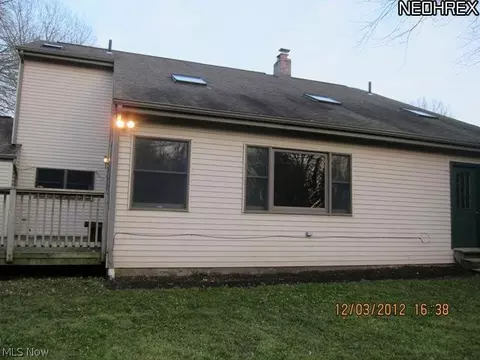 2118 Pine Ridge Dr, Wickliffe, OH 44092 photo 19