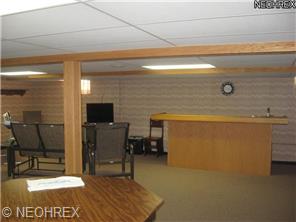 1530 Barbie Dr, Youngstown, OH 44512 photo 11