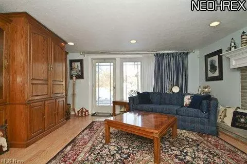 4326 Ormond Dr, Akron, OH 44319 photo 21