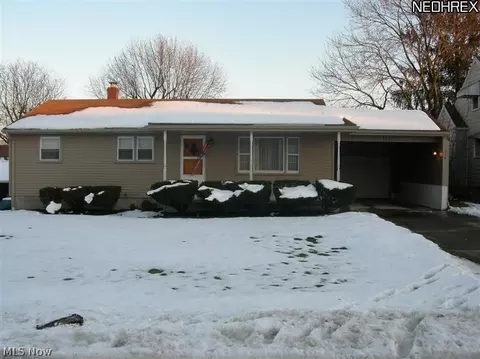 578 Audrey Ln, Struthers, OH 44471 photo 1