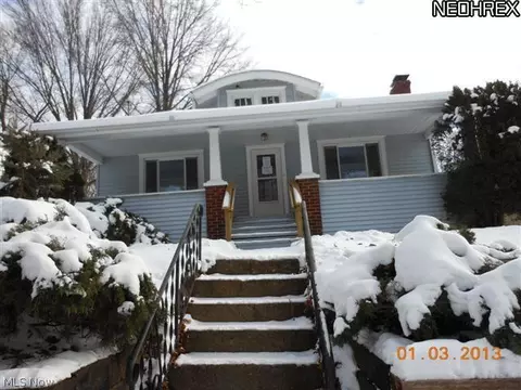 807 Kickapoo Ave, Akron, OH 44305 photo 1