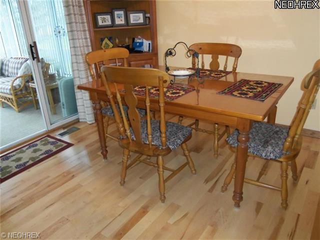 36877 Stevens Blvd, Willoughby, OH 44094 photo 7
