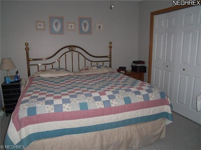 36877 Stevens Blvd, Willoughby, OH 44094 photo 10