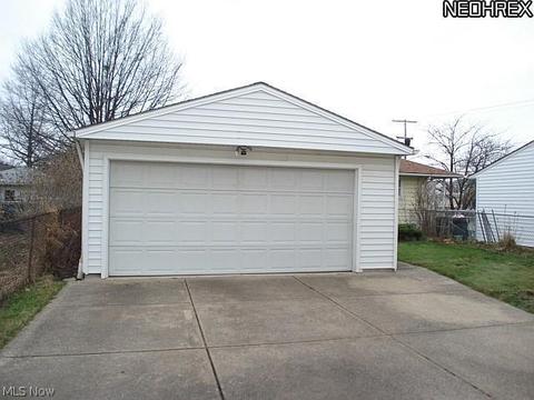 920 E 250th St, Euclid, OH 44132 photo 15