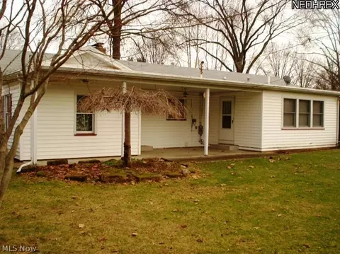 1924 Dover Ave, Dover, OH 44622 photo 15