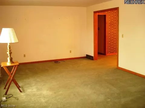 1924 Dover Ave, Dover, OH 44622 photo 7