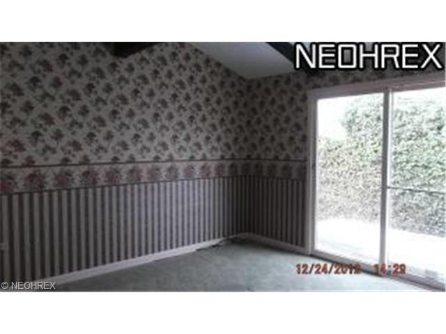 1725 Columbus Ave, Ashtabula, OH 44004 photo 12