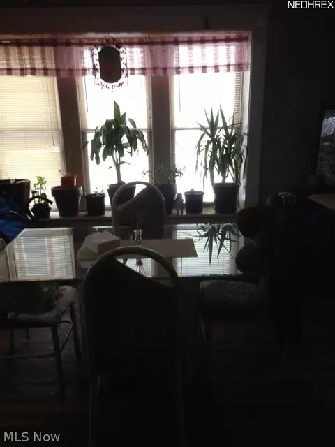 752 Hazel St, Akron, OH 44305 photo 7