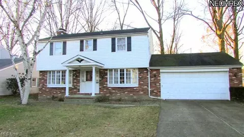 347 University Ave, Elyria, OH 44035 photo 1