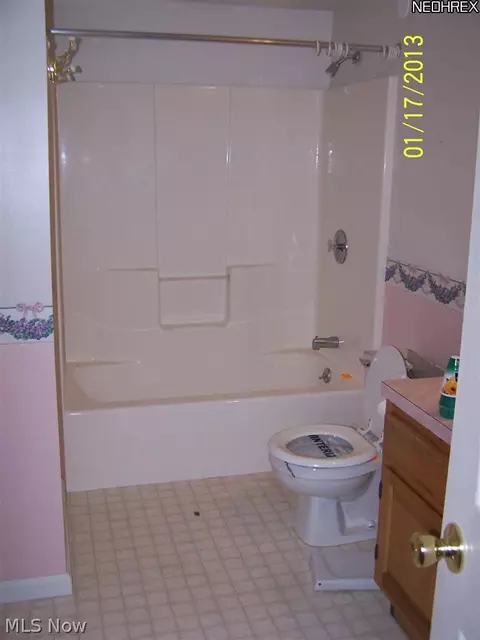 387 Stable Dr, Lagrange, OH 44050 photo 16