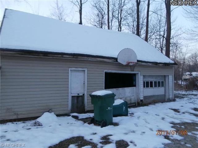 9664 Blackbrook Rd, Mentor, OH 44060 photo 1