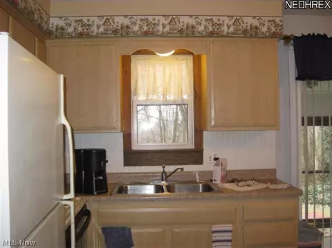 1364 Saxe Rd, Suffield, OH 44260 photo 5