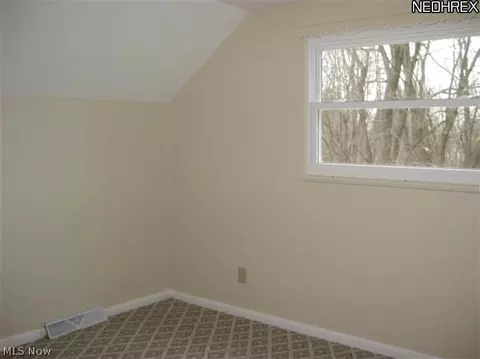 1364 Saxe Rd, Suffield, OH 44260 photo 10