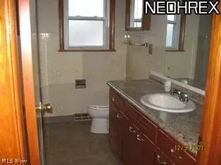 129 High St, Dover, OH 44622 photo 7