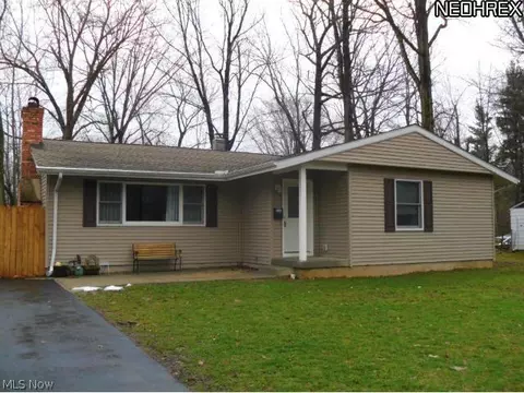 7345 Longview Ave, Mentor, OH 44060 photo 1