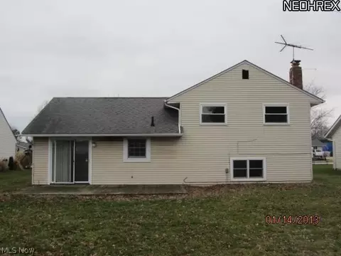 126 Valley Forge Cir, Elyria, OH 44035 photo 9