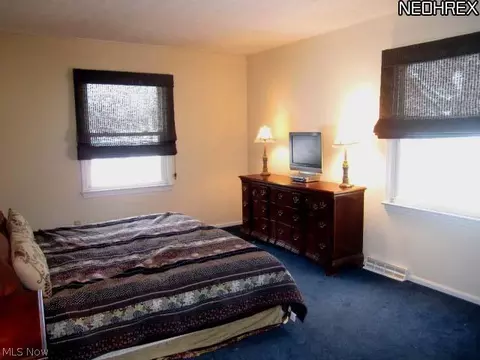 145 Sheldon Dr, Akron, OH 44313 photo 17
