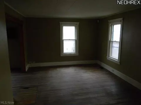 321 Kenyon Ave, Elyria, OH 44035 photo 7