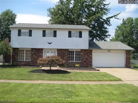 143 Mount Vernon Ct, Elyria, OH 44035 photo 1