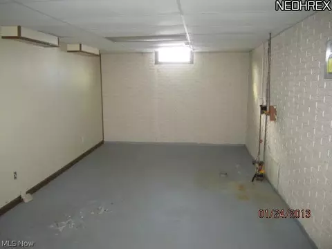 733 Stanford Ave, Elyria, OH 44035 photo 7