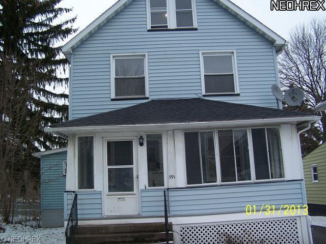 391 Elm St, Struthers, OH 44471 photo 1