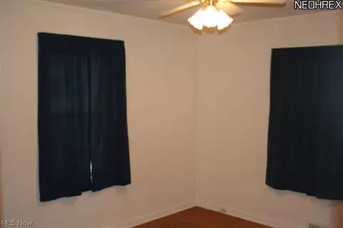 549 Eastern Heights Blvd, Elyria, OH 44035 photo 7