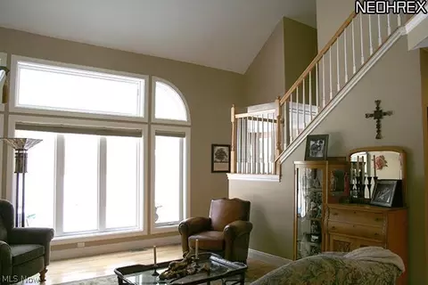 12180 Falls Rd, Chardon, OH 44024 photo 10