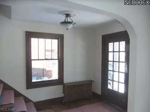486 Avalon Ave, Akron, OH 44320 photo 2