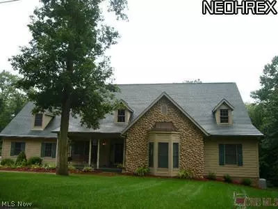 821 High St, Coshocton, OH 43812 photo 1