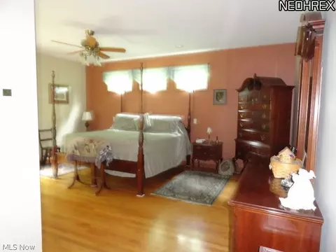 821 High St, Coshocton, OH 43812 photo 8