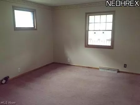225 Mccarty Ave, Dennison, OH 44621 photo 7