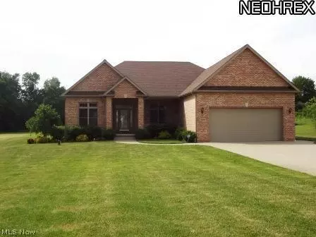 5269 Ledge Rock Dr, Rootstown, OH 44272 photo 1