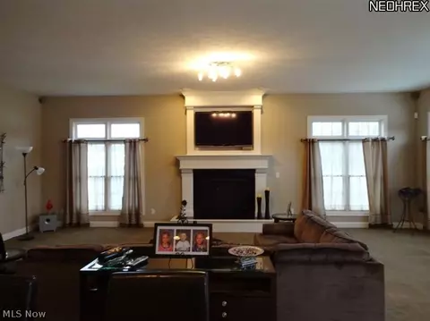 5269 Ledge Rock Dr, Rootstown, OH 44272 photo 9