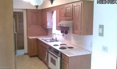 6283 Root Rd, Spencer, OH 44275 photo 5
