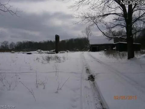 5758 Root Rd, Conneaut, OH 44030 photo 1