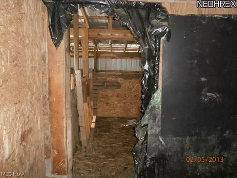 5758 Root Rd, Conneaut, OH 44030 photo 8