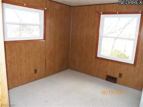 253 Thomas Ave, Munroe Falls, OH 44262 photo 8