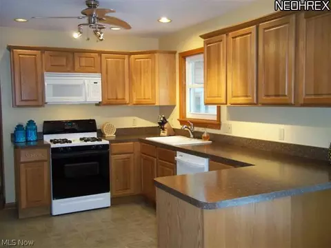 1963 Conwill Rd, Stow, OH 44224 photo 2
