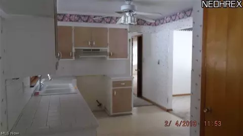 3603 Silvieus St, Ashtabula, OH 44004 photo 7