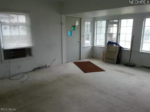 32312 Willowick Dr, Willowick, OH 44095 photo 7