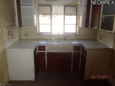 3603 Risher Rd, Youngstown, OH 44511 photo 3