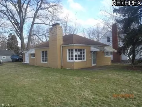 3603 Risher Rd, Youngstown, OH 44511 photo 1