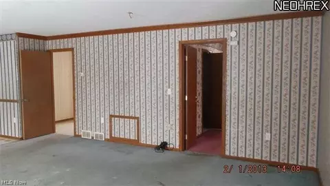 7730 Sidley Rd, Thompson, OH 44086 photo 3