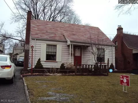 74 Clifton Dr, Boardman, OH 44512 photo 1
