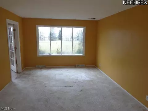 42861 Albrecht Rd, Elyria, OH 44035 photo 3